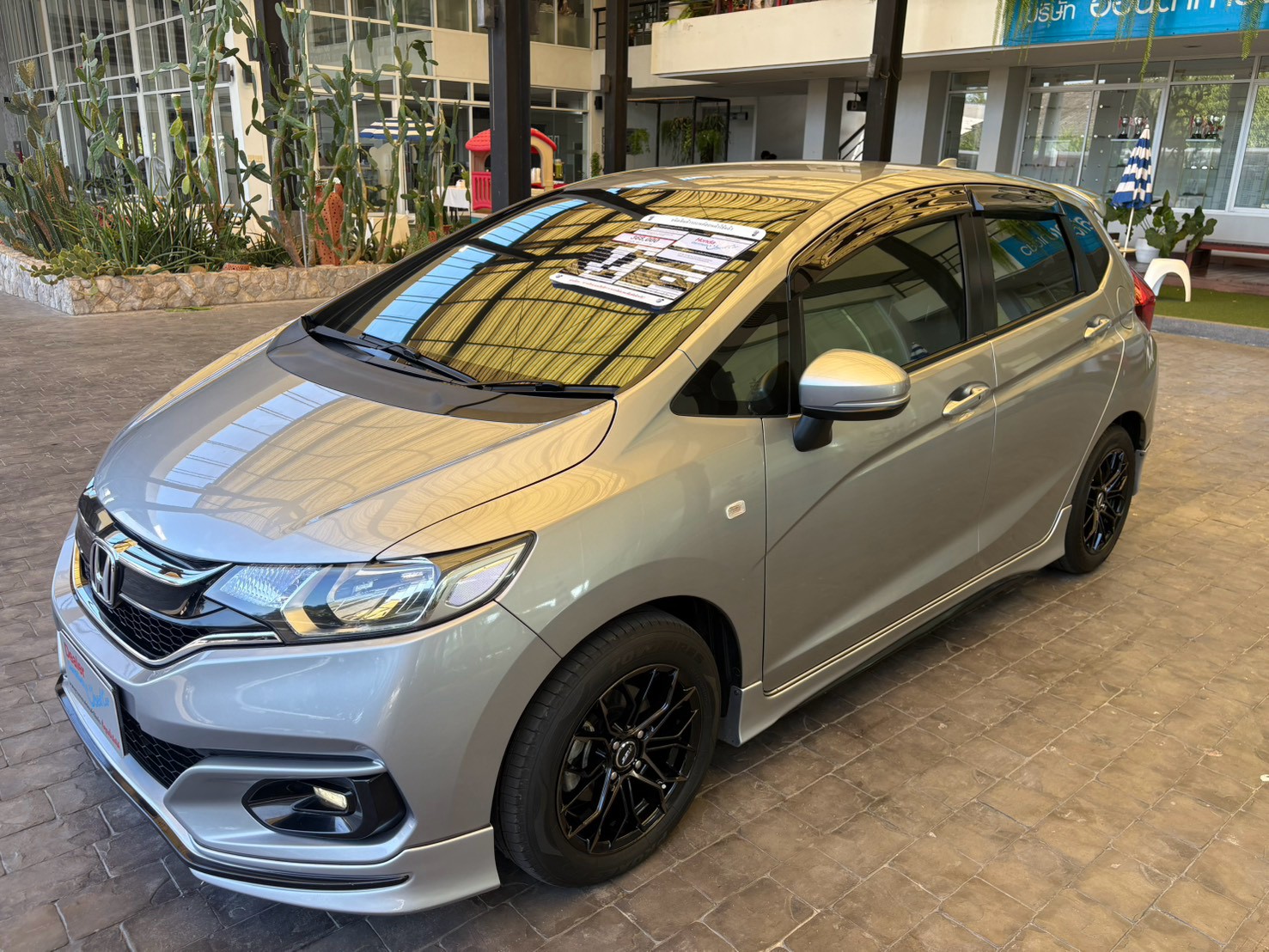 HONDA JAZZ CVT 2019 V+